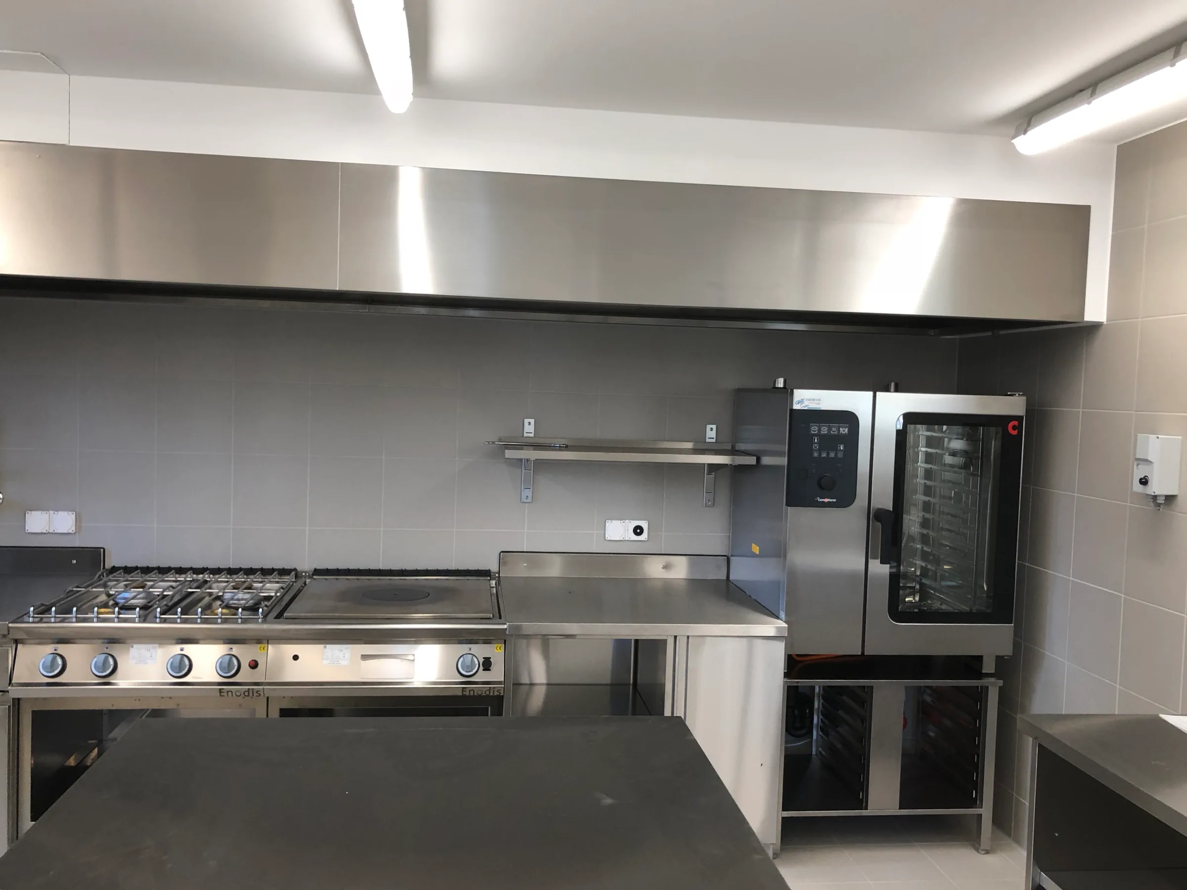 Cuisine professionnelle en inox